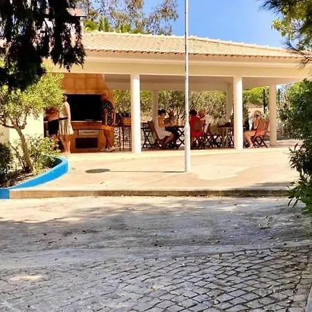 Flamingos With 2 Swimming Pool Com Check In E Check Out Ao Domingo Em Julho E Agosto אלבופיירה